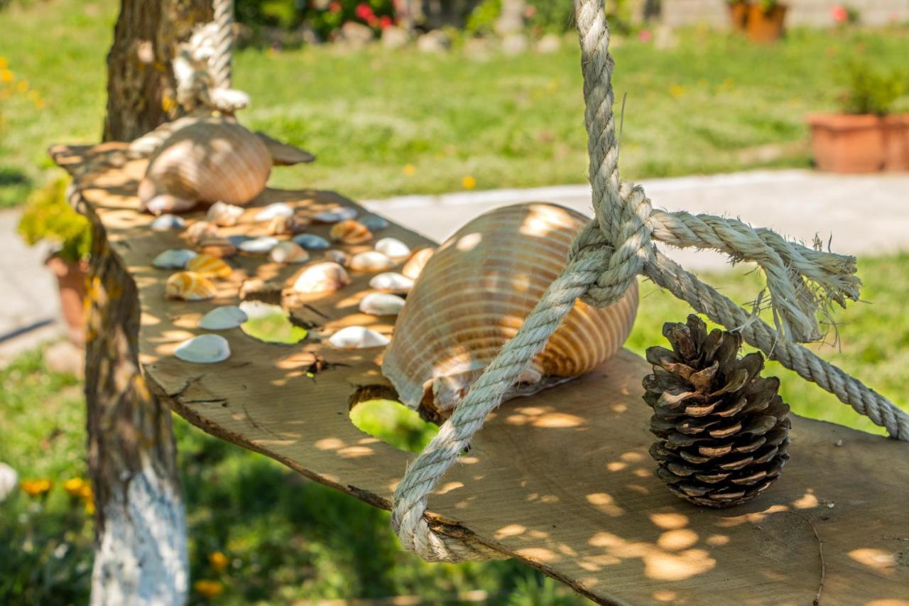 Teta'S Holiday Home Melikia Ngoại thất bức ảnh